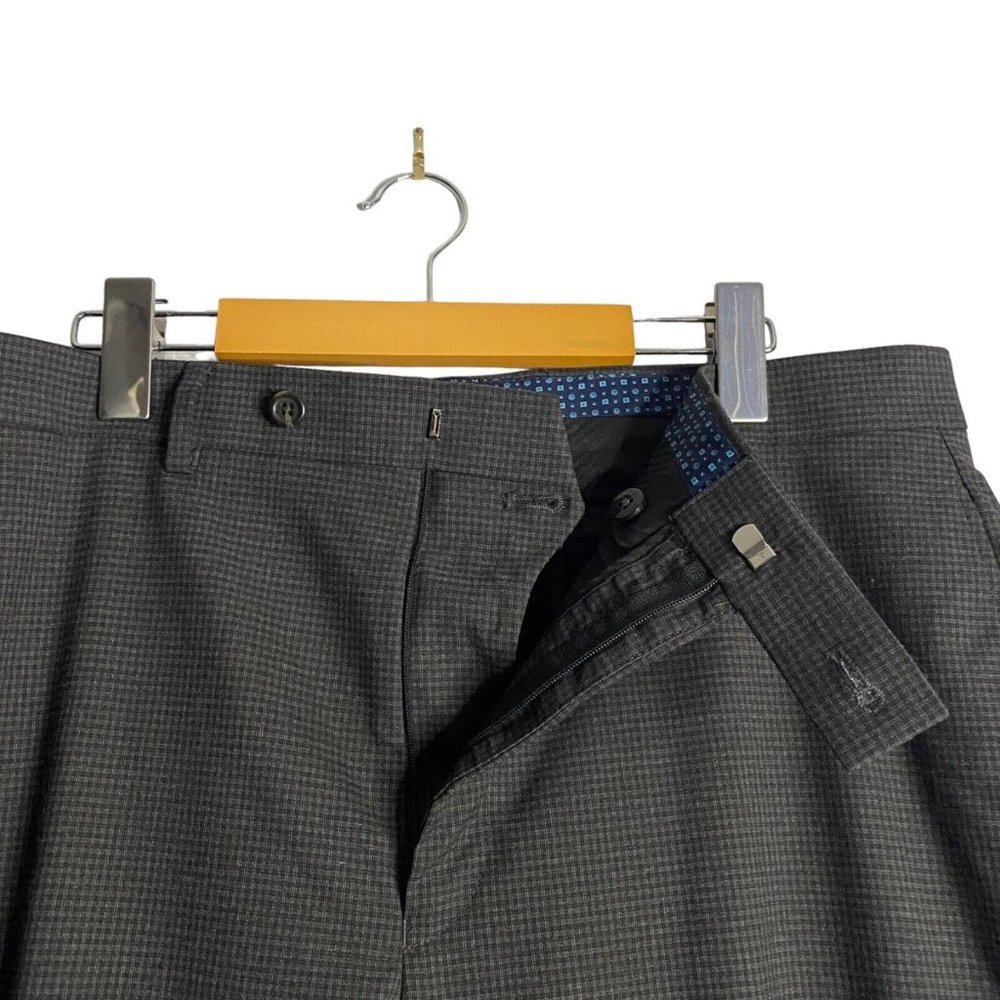 Lauren Ralph Lauren Men's Gray Checkered Slim Dress Pants - Picture 4 of 9